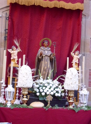 Altar San Bernardo. Hermandad Sagrada Mortaja